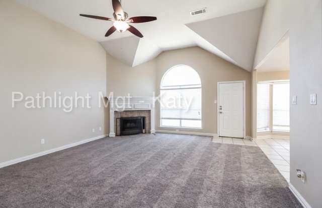 210 Douglas Drive Gallery 3