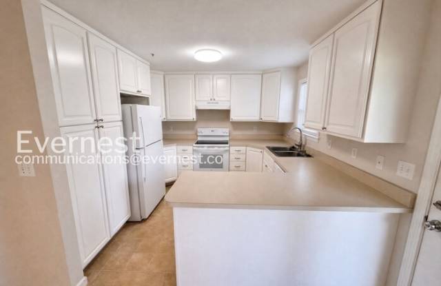 701 Vineland Court Gallery 4
