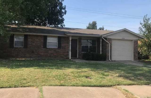 6938 SW Forest - AVAILABLE NOW! photos photos