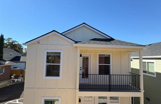 New Construction 3-bedroom, 2-bathroom townhouse photos photos