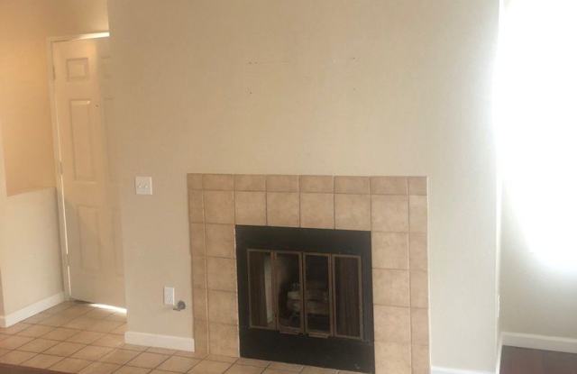 9419 Fairgrove Lane #103 Gallery 3