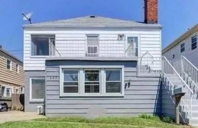 627 W Park Ave photos photos 627 W Park Ave photos photos