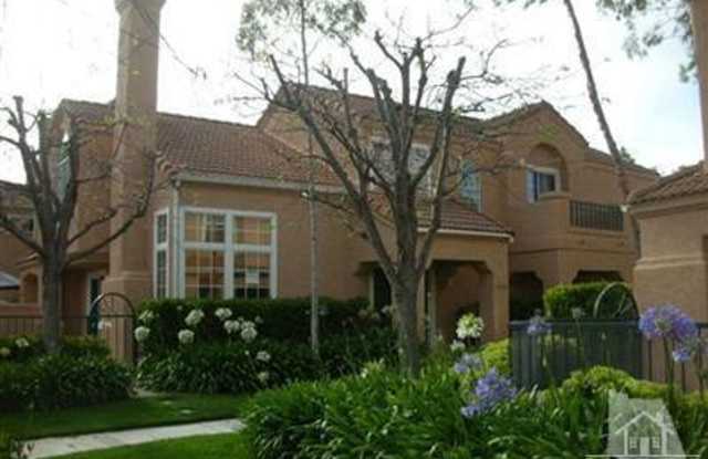 Lovely California Lighthouse Townhome. photos photos