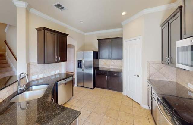 5804 Valley Haven Way Gallery 3