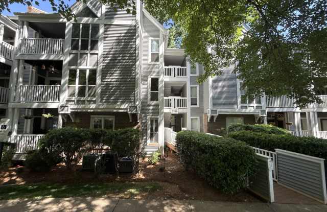1 Bedroom Condo Off Randolph Road! photos photos
