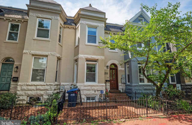 211 F STREET NE photos photos