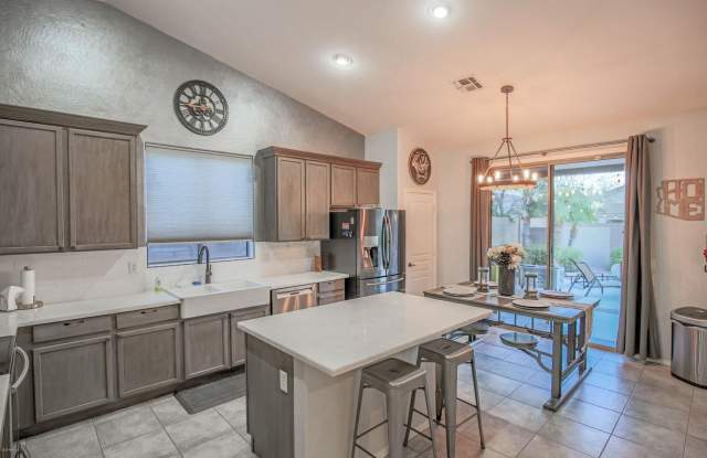 3701 W BUCKHORN Trail Gallery 3