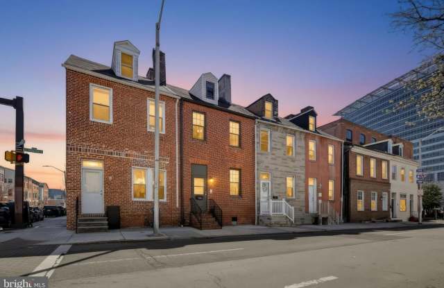 843 E LOMBARD ST photos photos