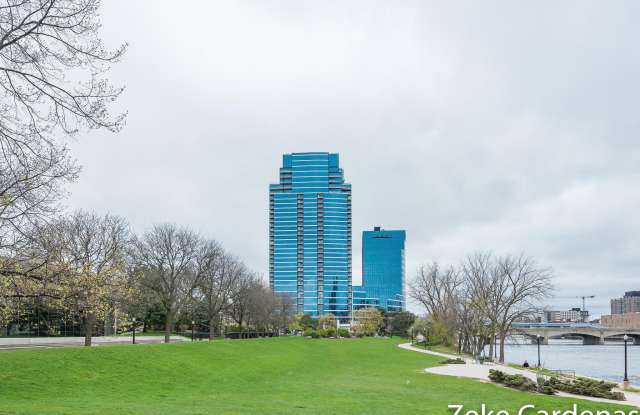 335 Bridge Street NW photos photos