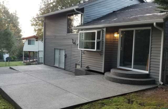 2645 Aspen Court SE Gallery 4