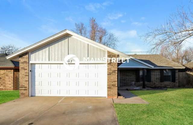 2705 Fairfield Drive Gallery 1