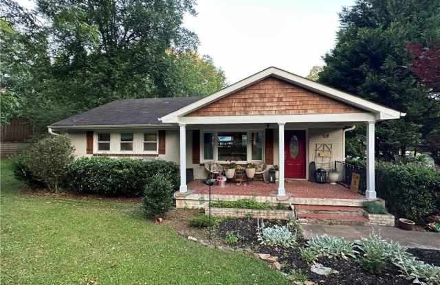 1400 Quarles Avenue SE photos photos