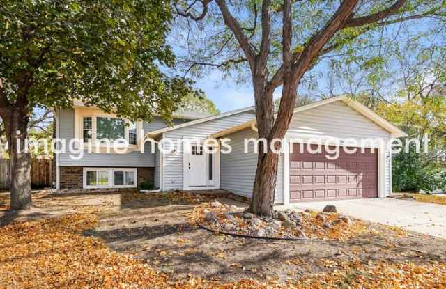 7908 Louisiana Avenue North Gallery 1