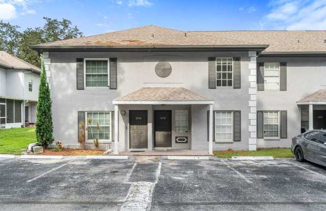 Beautiful Temple Terrace Townhome! - 5172 Sunridge Palms Drive, Hillsborough County, FL 33617