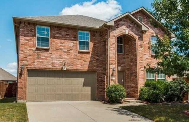5 Bedroom Single Family Home in Frisco - 12954 Michelle Drive, Frisco, TX 75035