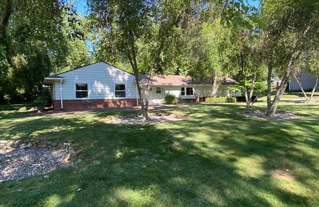 144 W Maryknoll Road Gallery 3