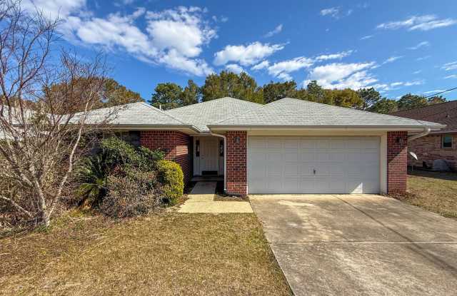 3 Bedroom 2 Bath Brick Home in Milton! photos photos
