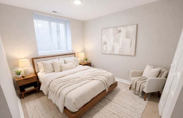 2026 Move-In Special – $500 LEASE SIGNING BONUS!! Renovated 3-Bedroom Apartment in Prime SE DC Location!! Gallery 3