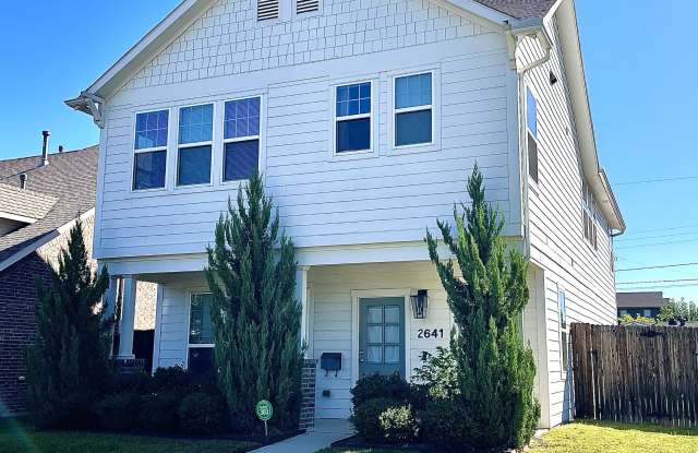 2641 Frazier Avenue - 2641 Frazier Avenue, Fort Worth, TX 76110