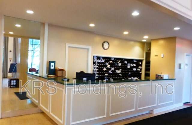 1300 Army Navy Drive Gallery 2