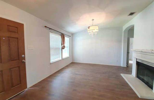 2117 Preston Trail Gallery 3