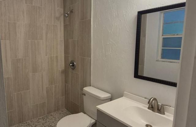 RENOVATED Home for Rent 3 Bedroom / 2 Bath Gallery 3