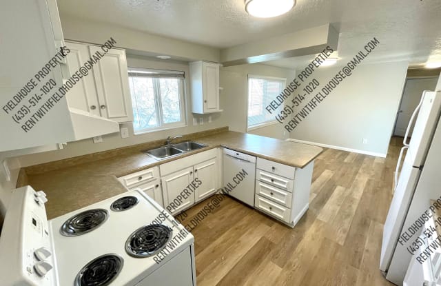 881 North 500 East photos photos