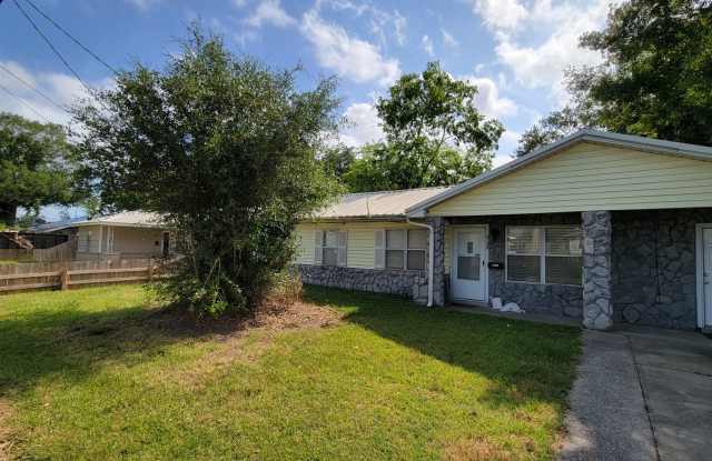 Spectacular 4B/2B Home Available photos photos