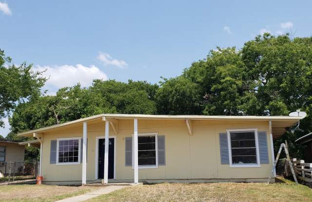 143 Idell - 143 Idell Avenue, San Antonio, TX 78223 143 Idell - 143 Idell Avenue, San Antonio, TX 78223