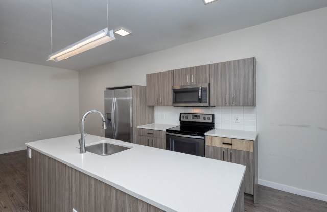 Colewood Apartments Gallery 3