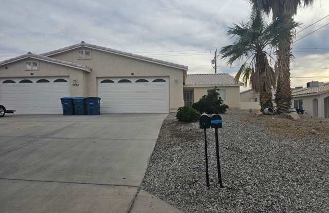 Unfurnished Long term - 3390 Mockingbird Drive, Lake Havasu City, AZ 86406