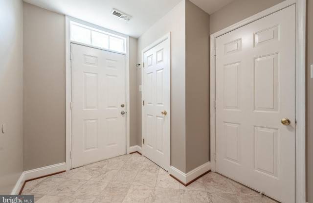 6209 DEEP RIVER CYN Gallery 2
