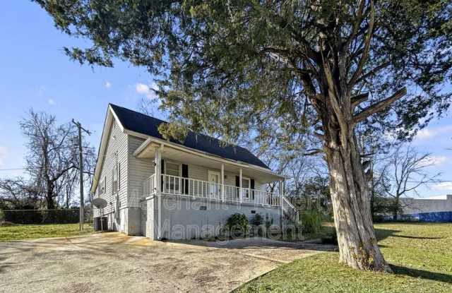 1 Traction Street photos photos