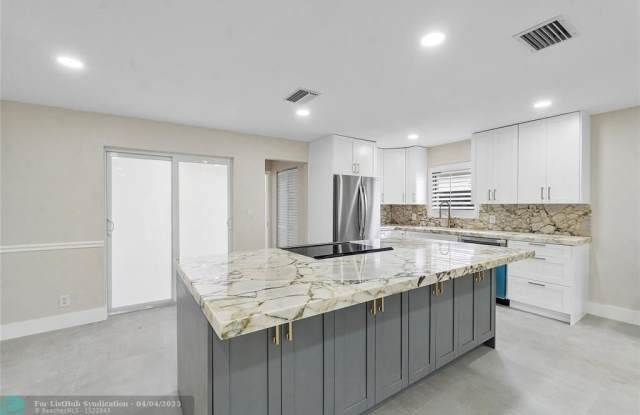 828 Johnson St photos photos