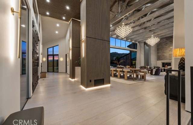 3121 Old Topanga Canyon Road Gallery 2