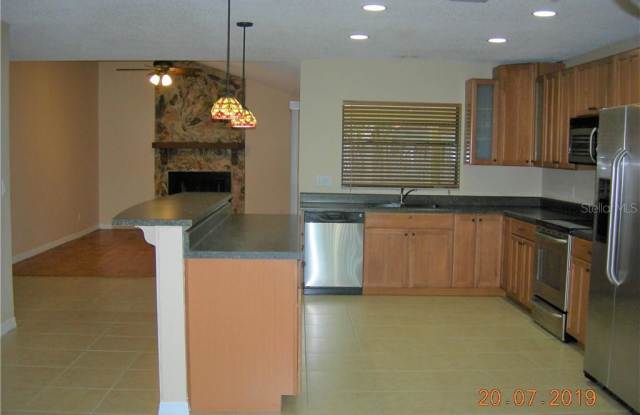 602 SANDY CREEK DRIVE Gallery 4