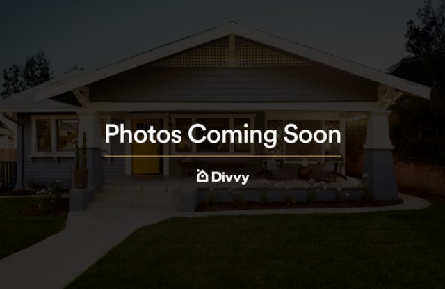 1176 Cleveland Heights Boulevard - 1176 Cleveland Heights Boulevard, Cleveland Heights, OH 44121
