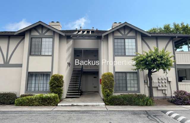 Very nice upstairs two bedroom condo in Westwood gated community photos photos