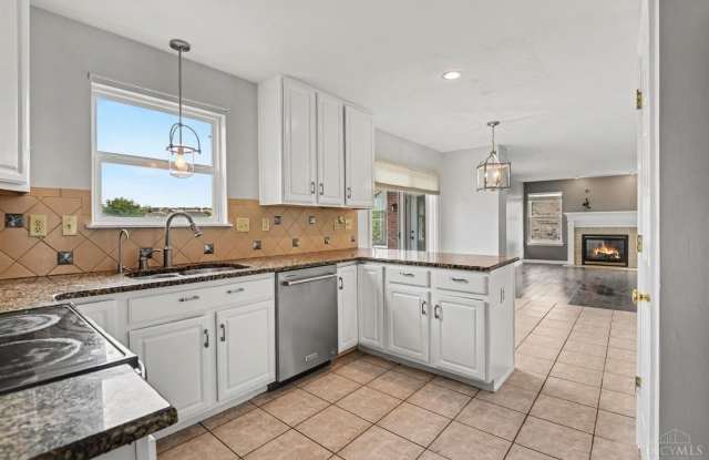 4422 Lighthouse Lane Gallery 4
