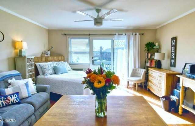 5 Ocean Avenue N photos photos