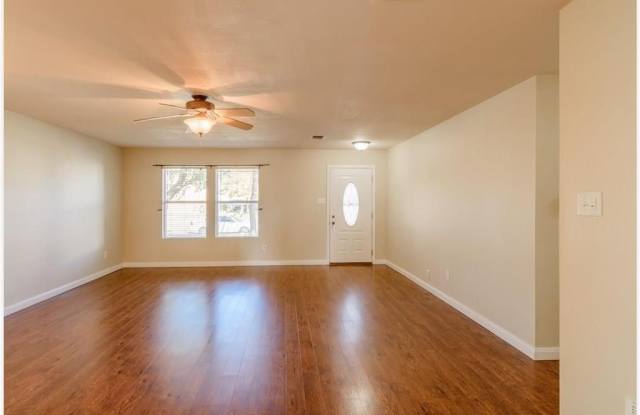 2252 White Oak Drive Gallery 2