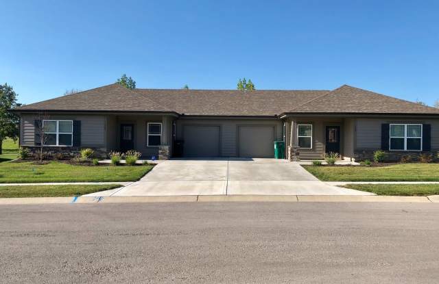 2 Bed | 2 Bath | 1 Car Garage; Single Level Attached Villa in Blue Springs photos photos