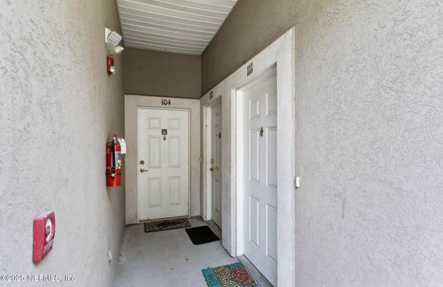 7036 DEER LODGE Circle unit: 112 photos photos