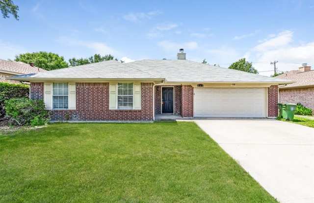 606 Plainview Drive - 606 Plainview Drive, Mansfield, TX 76063