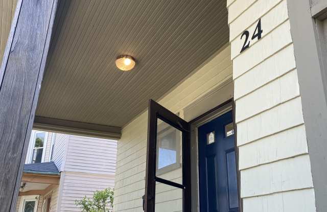 24 Huxley Ave photos photos