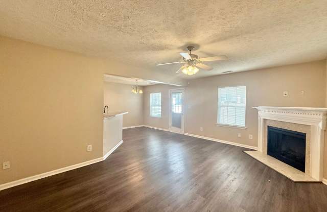 Spacious 3BR, 2.5BA Raleigh Townhome with a Fenced Backyard Gallery 3