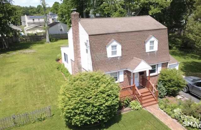 54 Harding Avenue photos photos