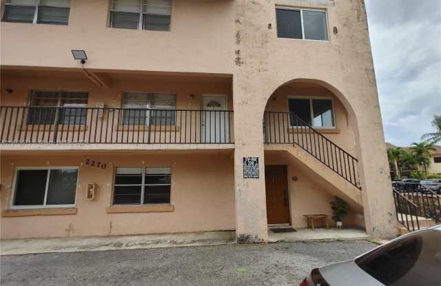 2270 W 54th Pl photos photos