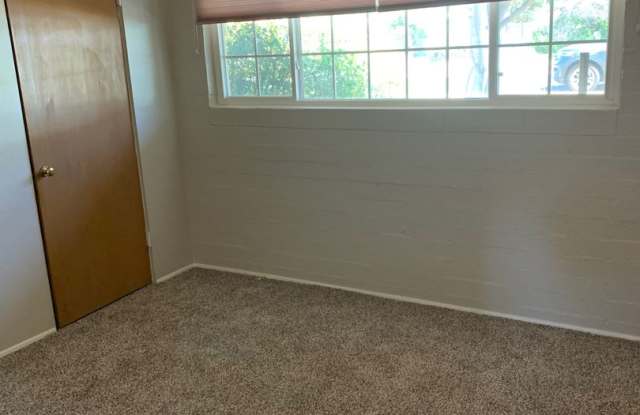 1425 E Rancho Drive Gallery 4