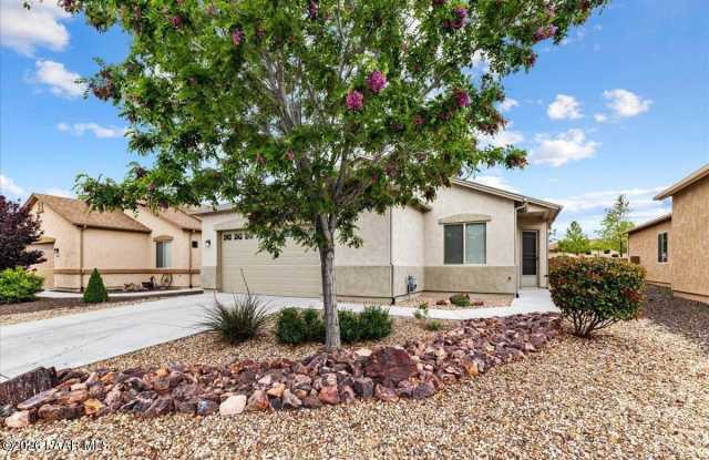 4628 N Salem Place Gallery 2
